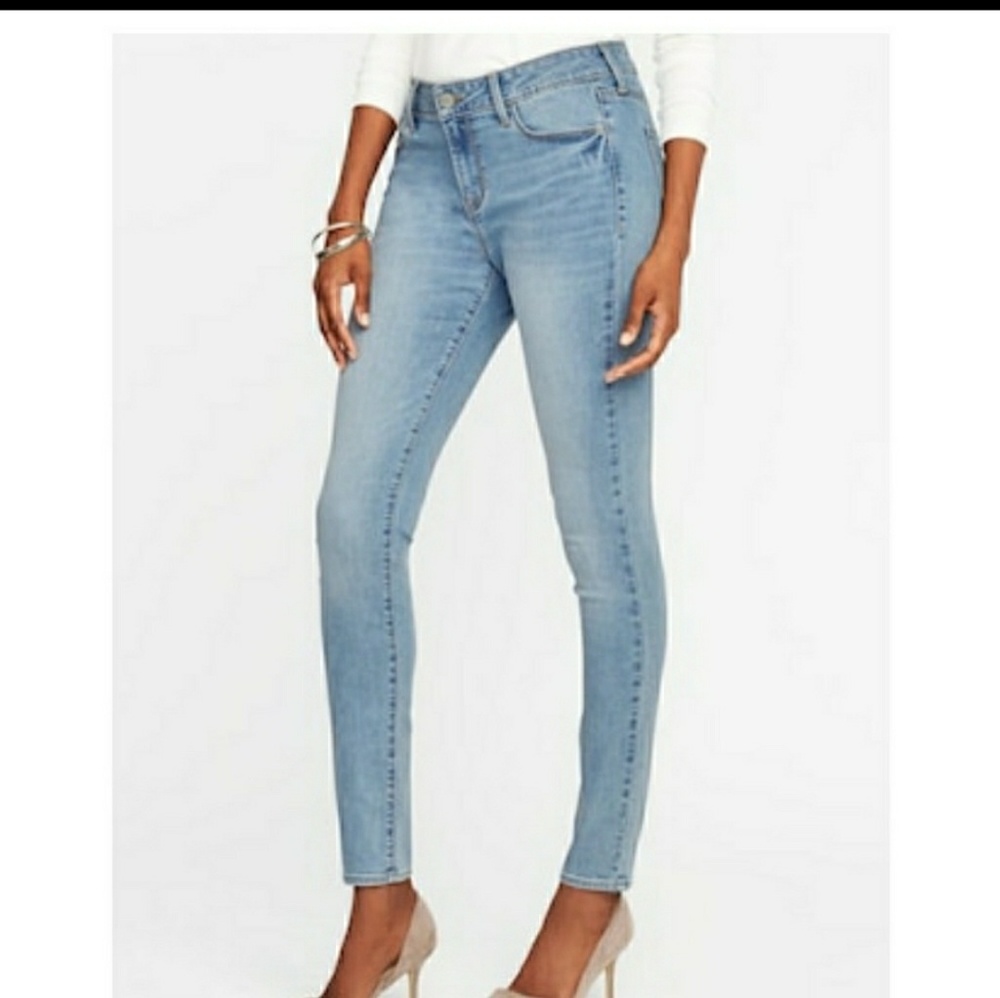 Rockstar Midrise Super Skinny Jeans sz 8 long.